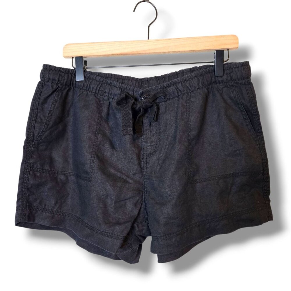 Stylus shorts womens Medium Black 100% Linen Pockets